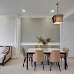 Lum Service Apartment